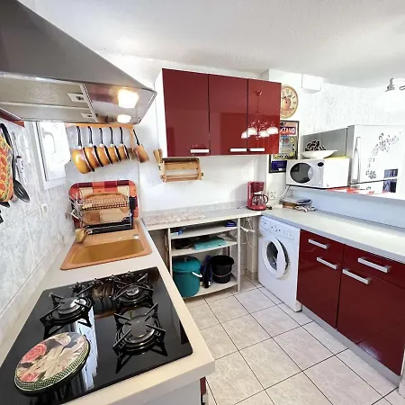 Feriehus Maison Climatisee Avec Parking Et Terrasses, 2 Chambres, Quartier Calme - Fr-1-387-68