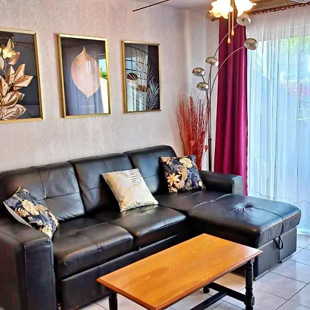 Maison Climatisee Avec Parking Et Terrasses, 2 Chambres, Quartier Calme - Fr-1-387-68 * Marseillan (Herault)